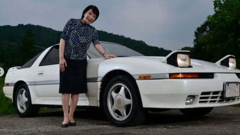 Первая женщина - премьер Японии оказалась фанаткой Supra