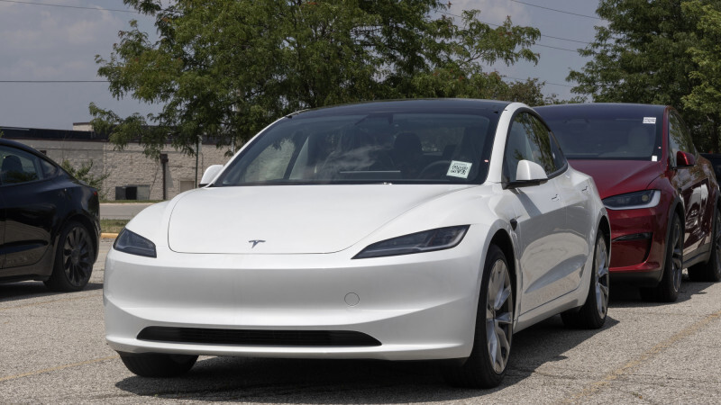 Скандал с Tesla набирает обороты