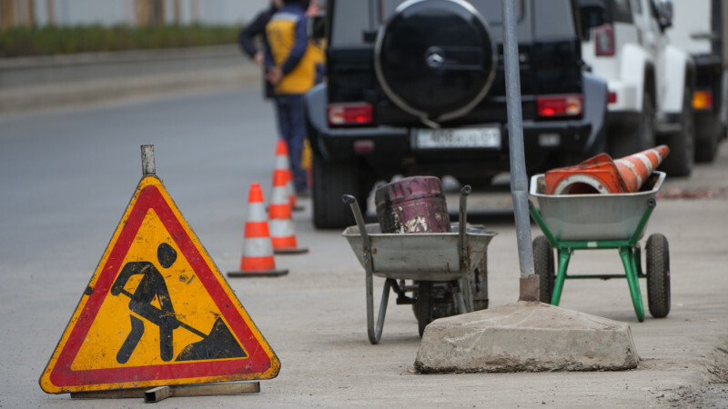 Какие дороги перекроют в Астане из-за ремонта