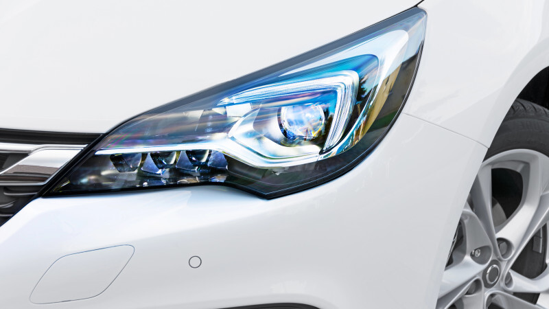 До лампочки: как выглядели фары автомобилей до появления электричества