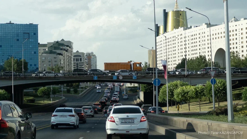 Названо количество автомобилей в Казахстане