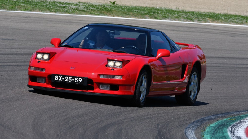 Honda возродит производство деталей на легендарную NSX. Зачем?