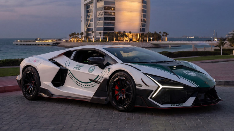 Полиция Дубая пополнила автопарк суперкаром Lamborghini Revuelto: фото, Аренда авто Алматы | naprokat.kz