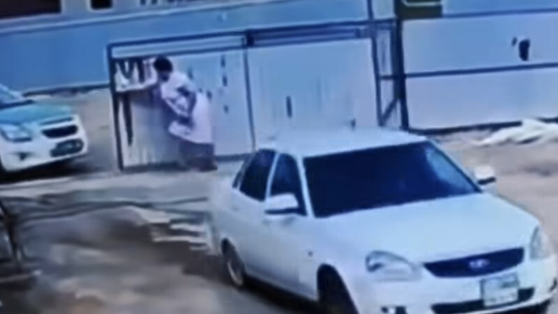 Мать попыталась помочь сыну уйти от полицейской погони в Атырау: видео, Аренда авто Алматы | naprokat.kz